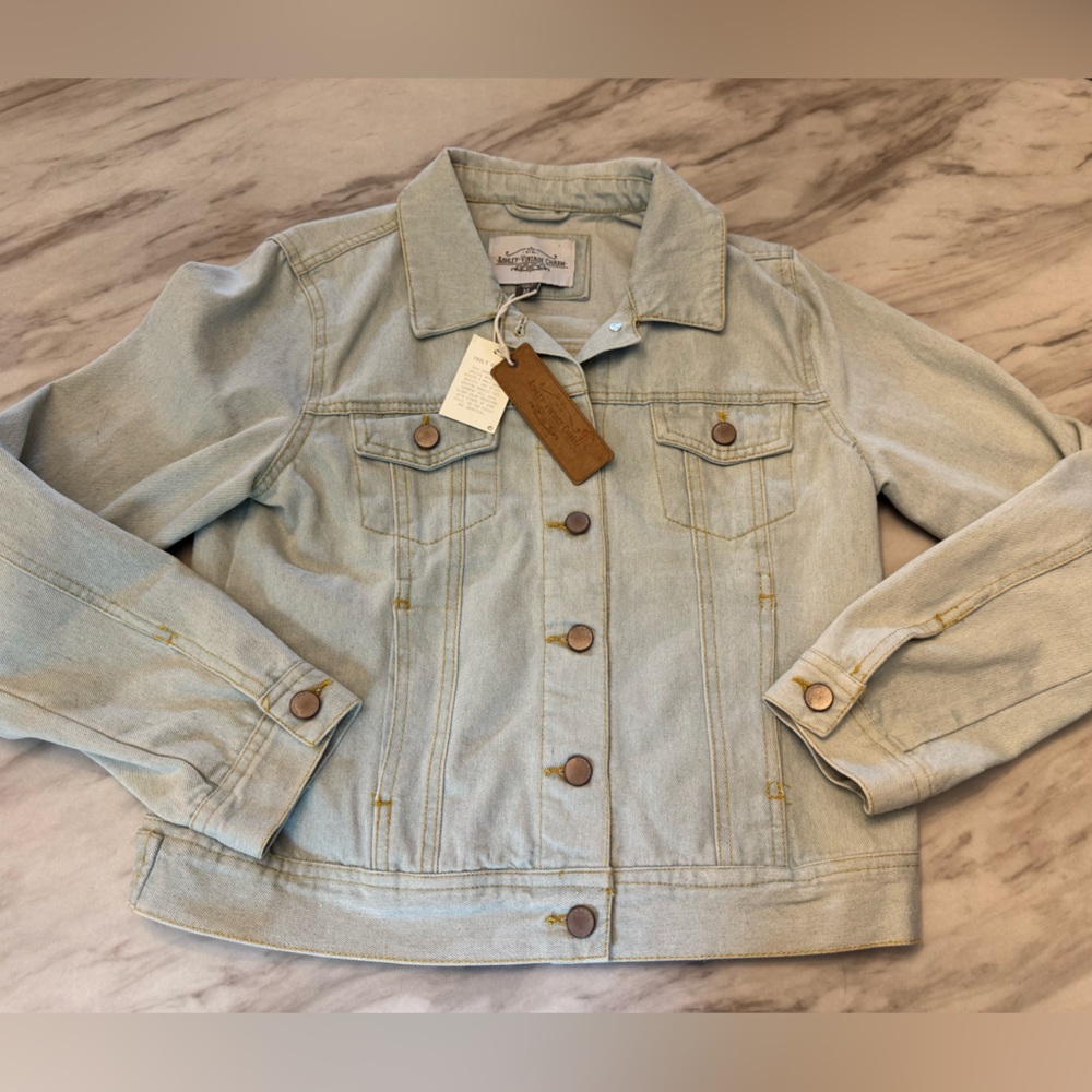 Ashley Vintage Charm denim Jacket NWT Size Medium
